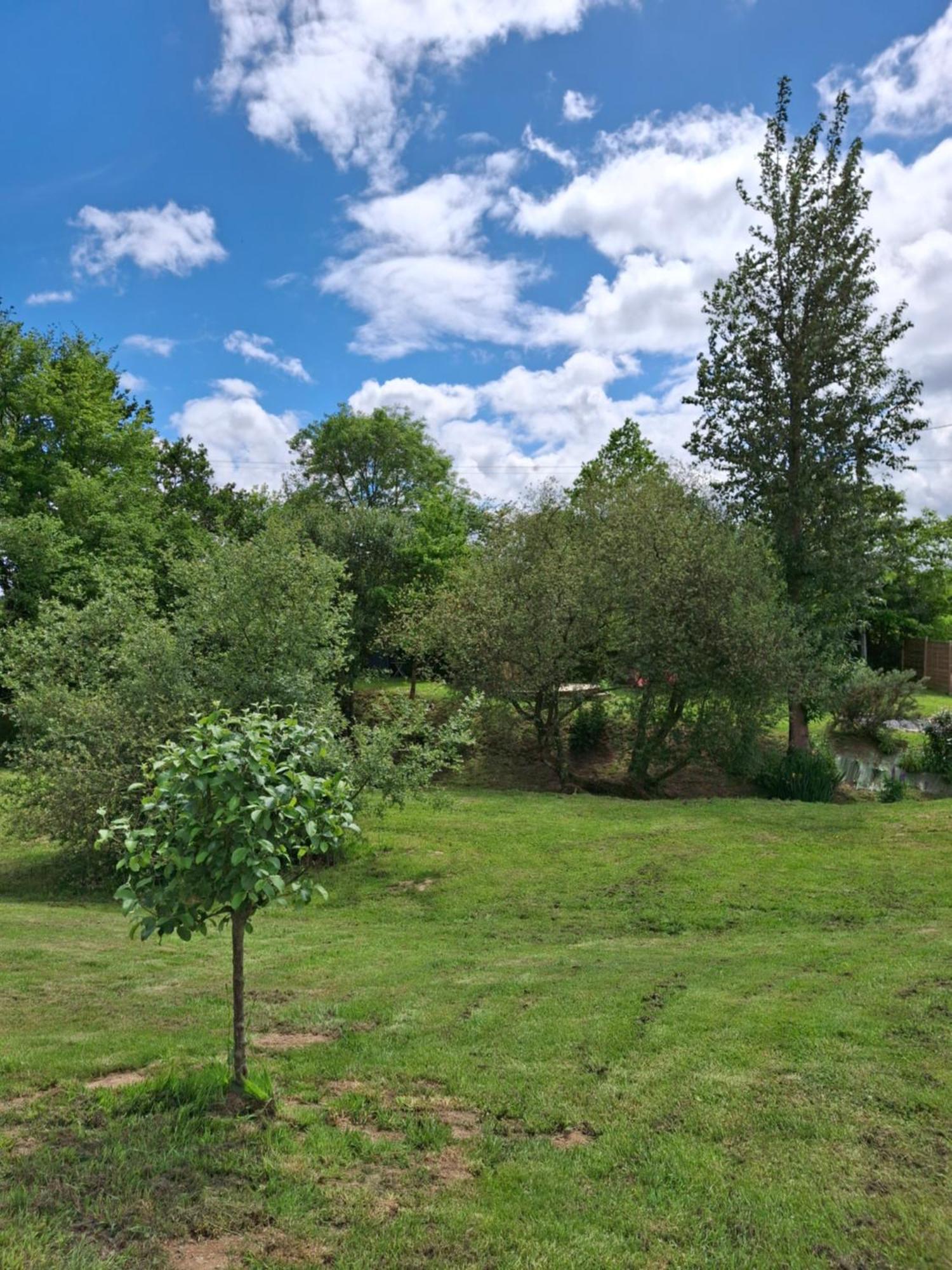 Vila L'Authentique Tonneau A Cidre D'Emma Litteau Exteriér fotografie